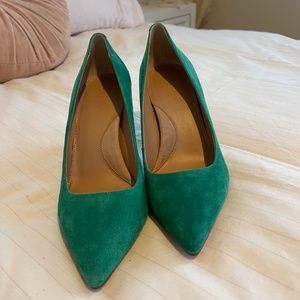 Green Banana Republic Suede Pumps- size 9